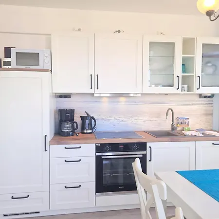 Stilvolle Mit Gemuetlichem Balkon In Sellin (Rugen)